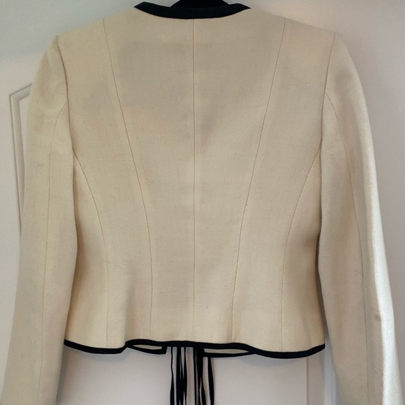 Janet Wise Blazer - Picture 2 of 4